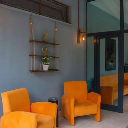 מלון Room Room Motel