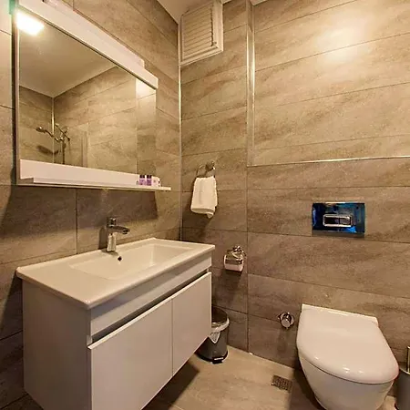 Room Room Motel Hotel 3*