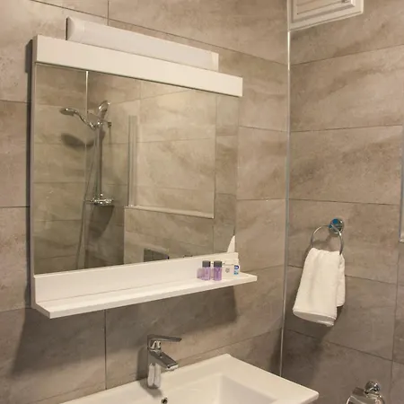 מלון Room Room Motel