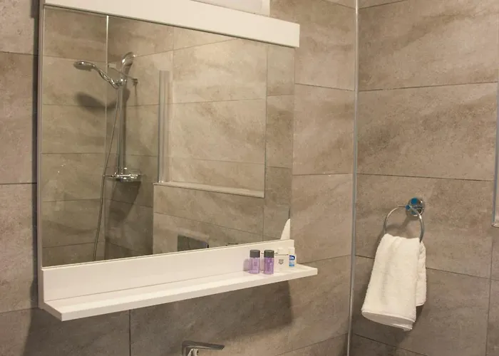 Hotel Room Room Motel